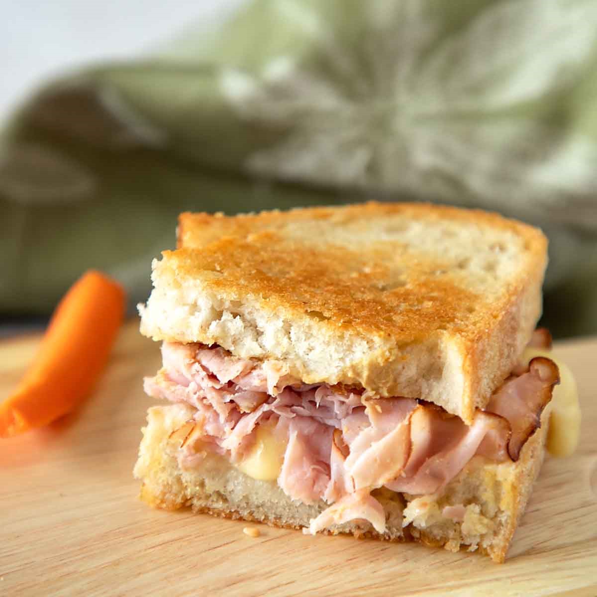cach-lam-banh-hamcheese